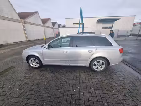 Audi A4 S4 2.0 TDI 140