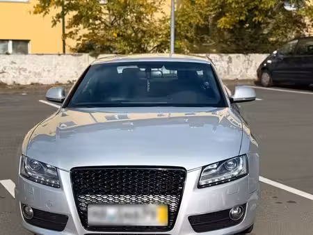 Audi A5 V6 2.7 TDI 190