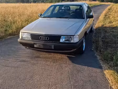 Audi 100 2.0