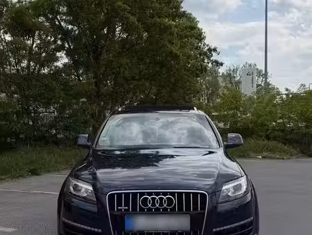 Audi Q7 quattro
