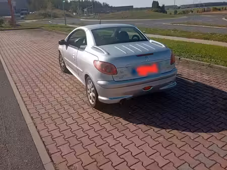 Peugeot 206 CC 1.6 110