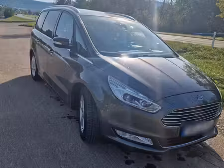 Ford Galaxy 2.0 TDCi 180 Titanium