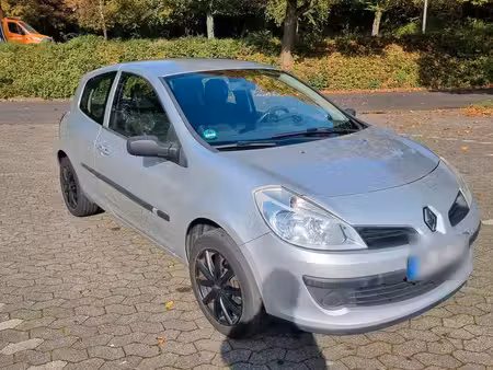 Renault Clio 1.2 75