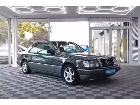 Mercedes-Benz Classe E 230 CE