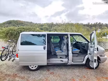 Volkswagen Transporter T4 2.5 TDI 102