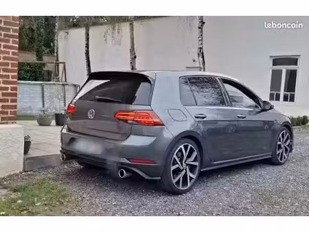 Volkswagen Golf GTI 2.0 245 Performance