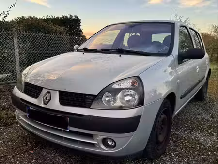 Renault Clio 1.4 98