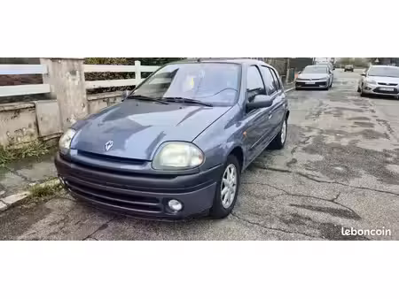 Renault Clio 1.2 58
