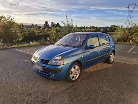Renault Clio 1.4 98
