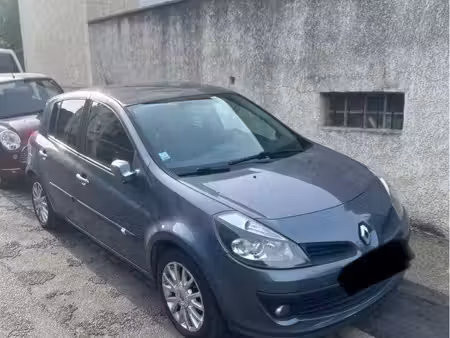 Renault Clio 1.4 98