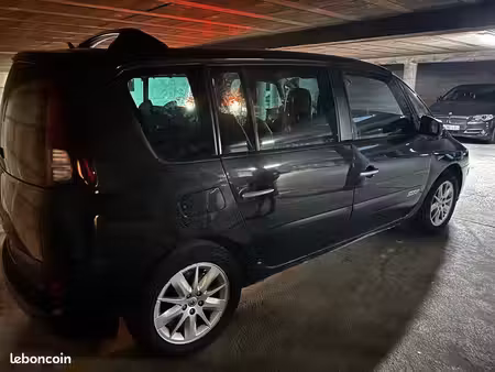 Renault Espace 2.0 dCi 150