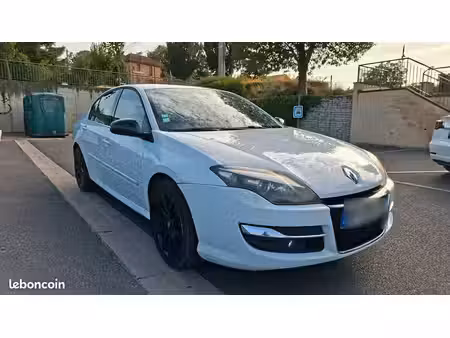 Renault Laguna GT 2.0 dCi 150