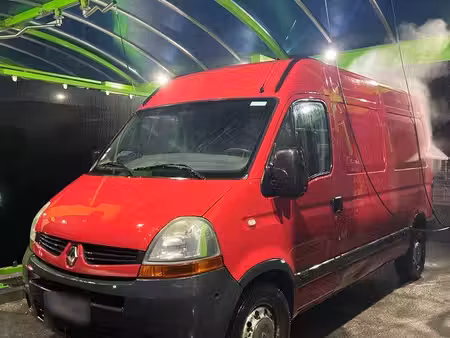 Renault Master 2.5 dCi 120