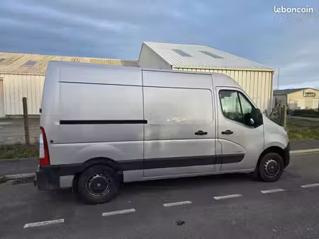 Renault Master 2.3 dCi 125