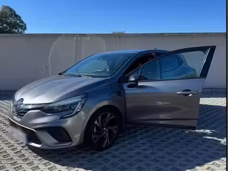 Renault Clio E-Tech 1.6 145
