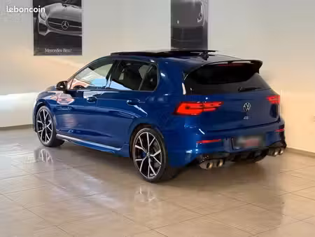 Volkswagen Golf R 2.0 TSI 320 4Motion