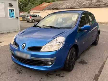 Renault Clio 1.4 98