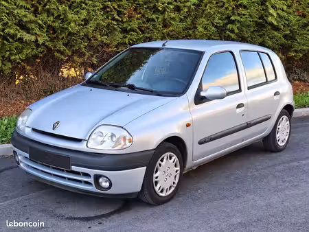 Renault Clio 1.4 75