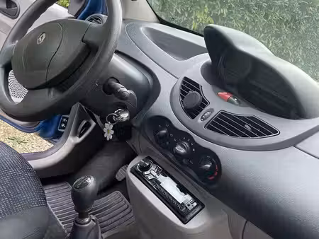 Renault Twingo 1.2 75