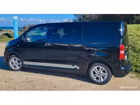 Opel Vivaro 2.2 180