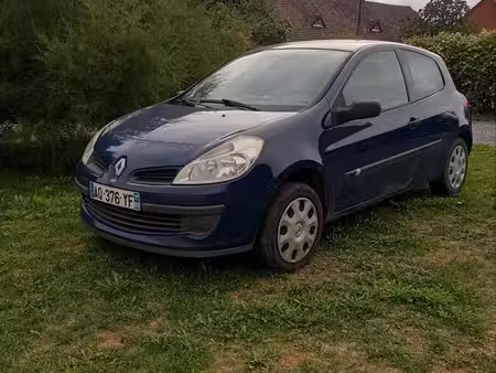 Renault Clio 1.2 75