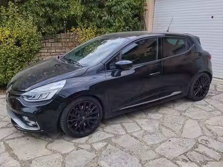 Renault Clio RS 1.6 T 200