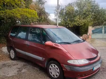 Renault Espace 2.2 110