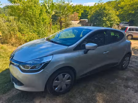 Renault Clio 1.2 75