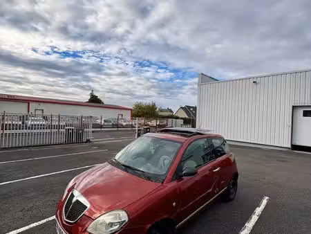 Lancia Ypsilon 