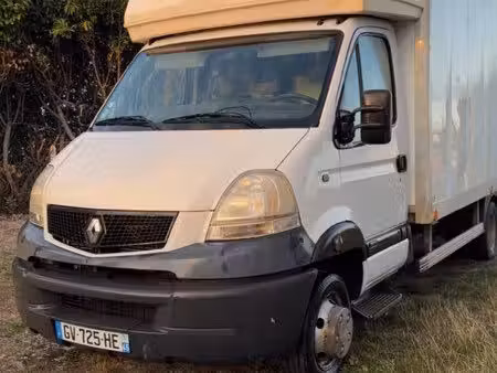 Renault Mascott V6 3.0