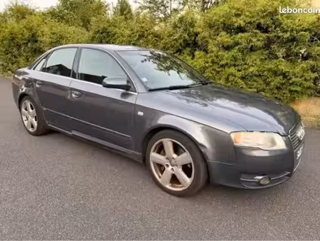 Audi A4 V6 2.7 TDI 180