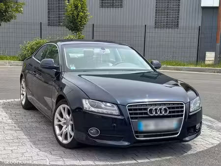 Audi A5 V6 2.7 TDI 190