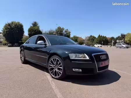 Audi A8 V6 3.0 TDI 233 quattro
