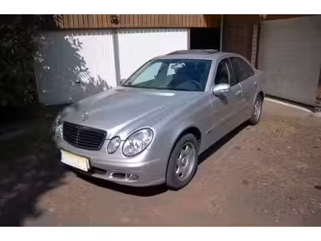 Mercedes-Benz Classe E E 200 2.1 CDI 122 Classic
