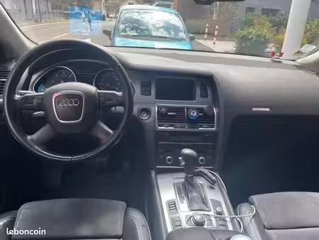 Audi Q7 V6 3.0 TDI 233 quattro