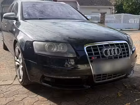 Audi A6 S6 V10 5.2 435 quattro