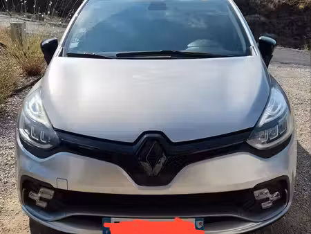 Renault Clio RS Trophy 1.6 T 220
