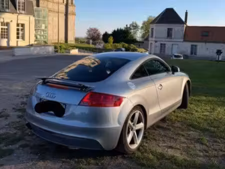 Audi TT 2.0 TFSI 200