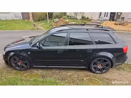 Audi A4 RS4 V8 4.2 FSI 420 quattro