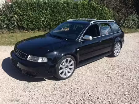 Audi A4 RS4 V6 2.7 T 380 quattro