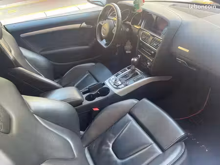 Audi A5 RS5 V8 4.2 FSI 450 quattro