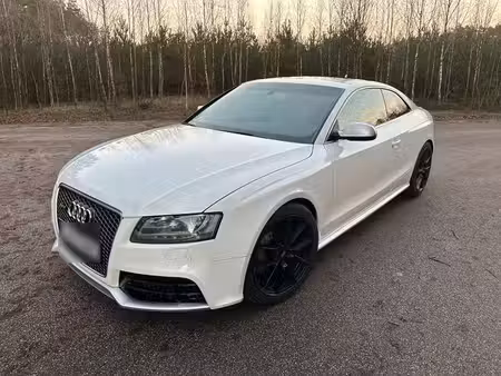 Audi A5 RS5 V8 4.2 FSI 450 quattro