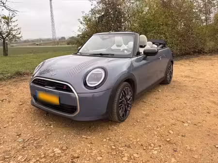 Mini Cabrio Cooper S 2.0 204