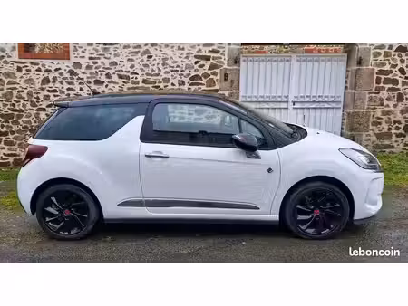 DS 3 1.2 110 Performance Line