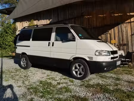 Volkswagen Transporter T4 2.5 TDI 102