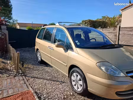 Citroën C8 2.2 HDi 128