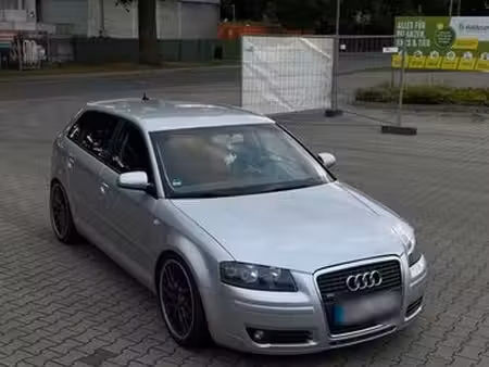 Audi A3 V6 3.2 250 quattro