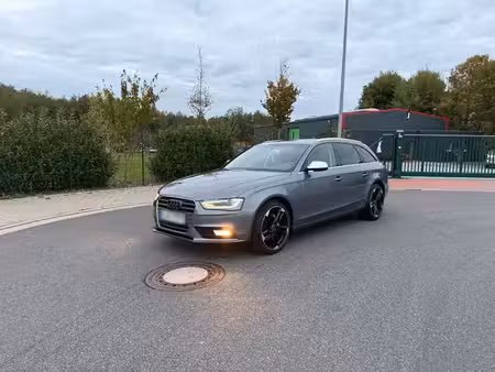 Audi A4 2.0 TDI 143