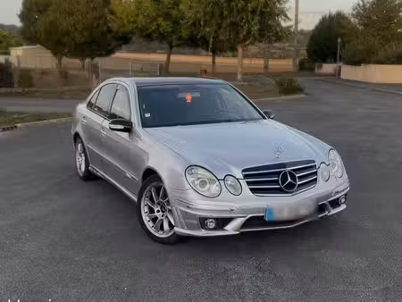 Mercedes-Benz Classe E E 220 2.1 150