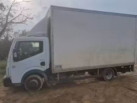 Renault Maxity